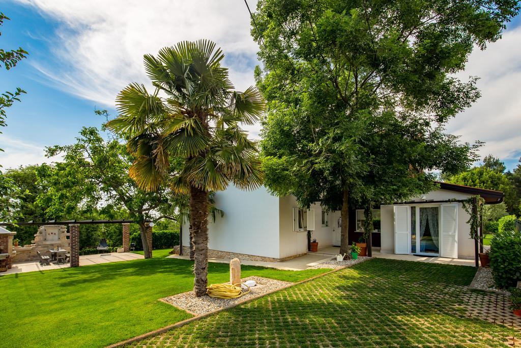 Villa Parenzana Visnjan Exterior photo
